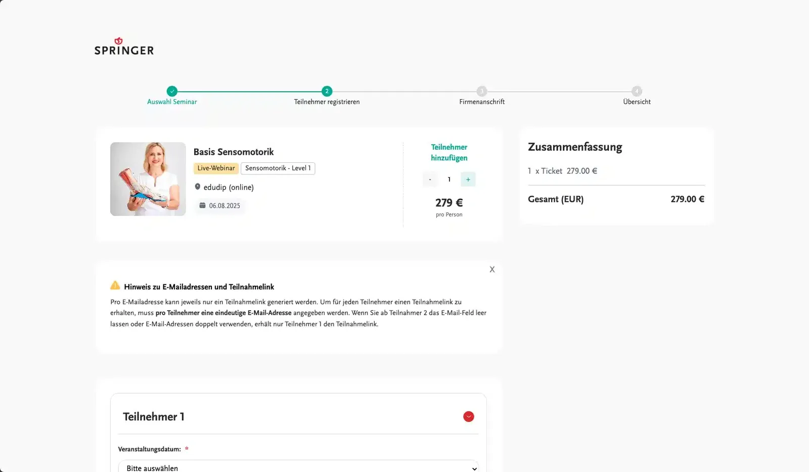 Anmeldeformular der Akademie als Power Page, mit Kursauswahl und Feldern für Gruppenanmeldungen